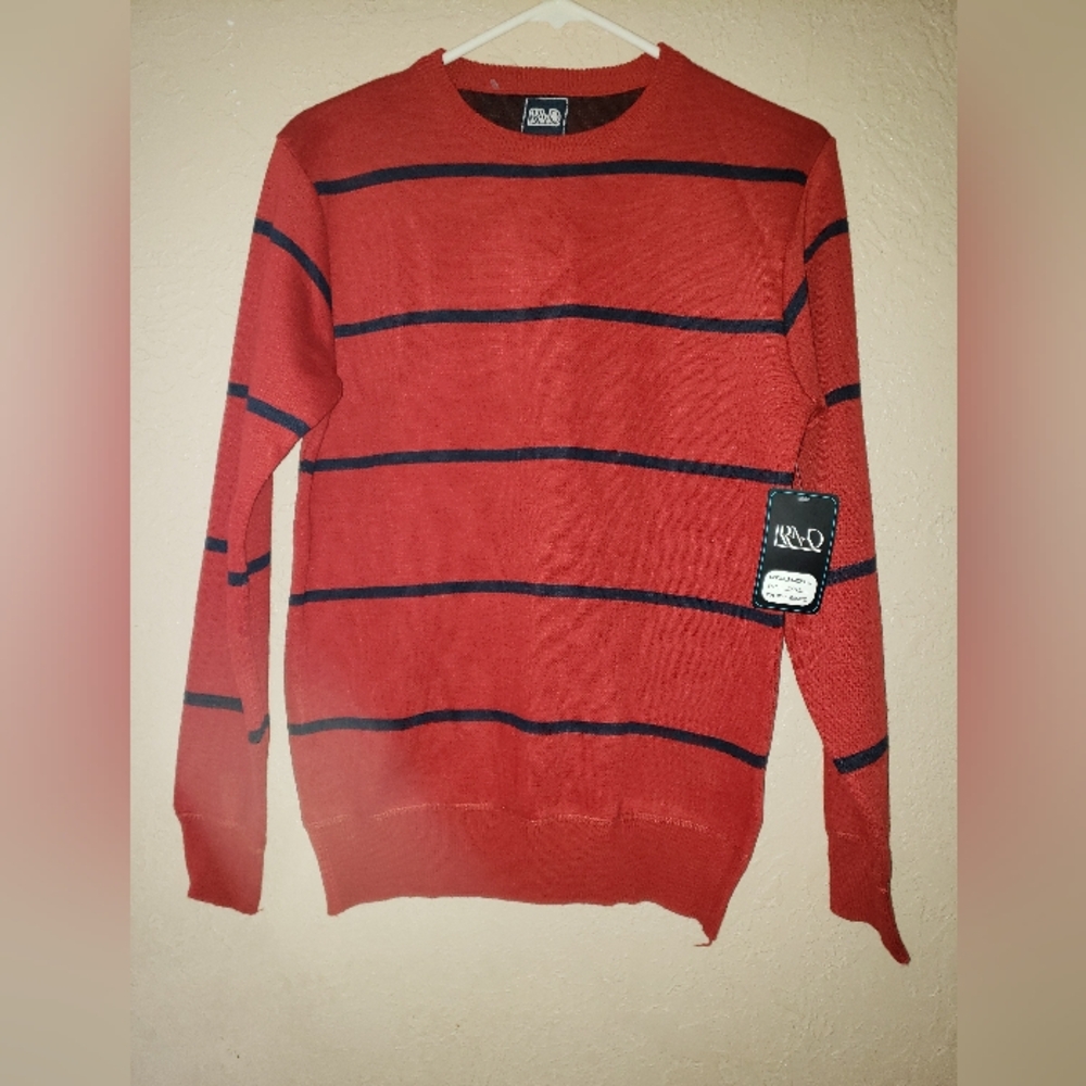 BOYS 14/16 Red & Navy Sweatshirt